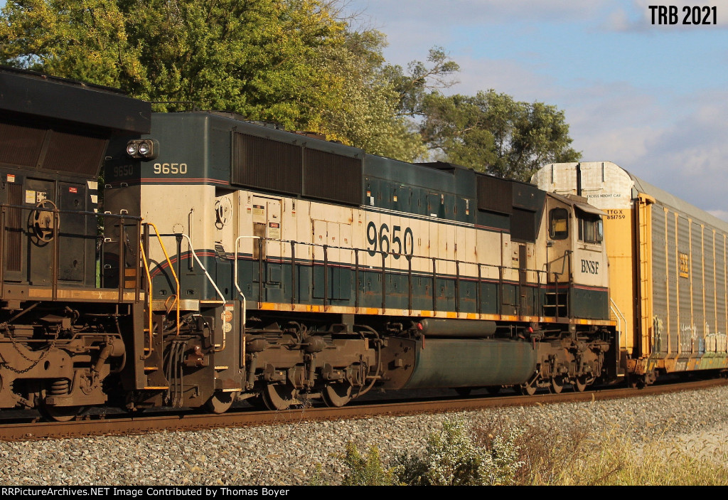 BNSF 9650